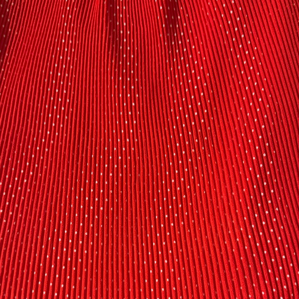 Red Off-Shoulder Mini Dress - Picture 4 of 5